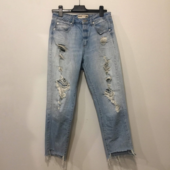 Garage Distressed Boyfriend Jeans size 9 - Picture 3 of 9